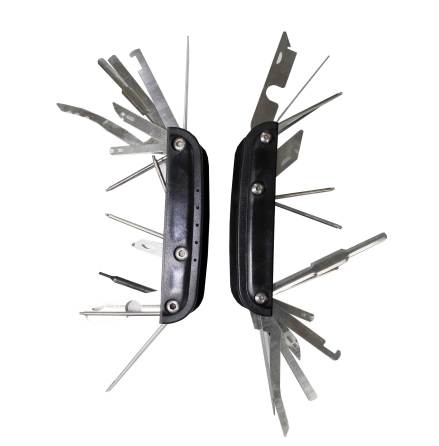 "Swiss army knife" fr bilster